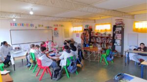 Read more about the article Kaplan furthers English-language teaching in Uruguay